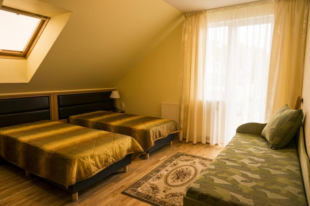 Viktoras Apartments بالانغا المظهر الخارجي الصورة