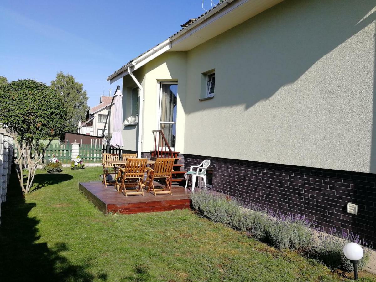 Viktoras Apartments بالانغا المظهر الخارجي الصورة