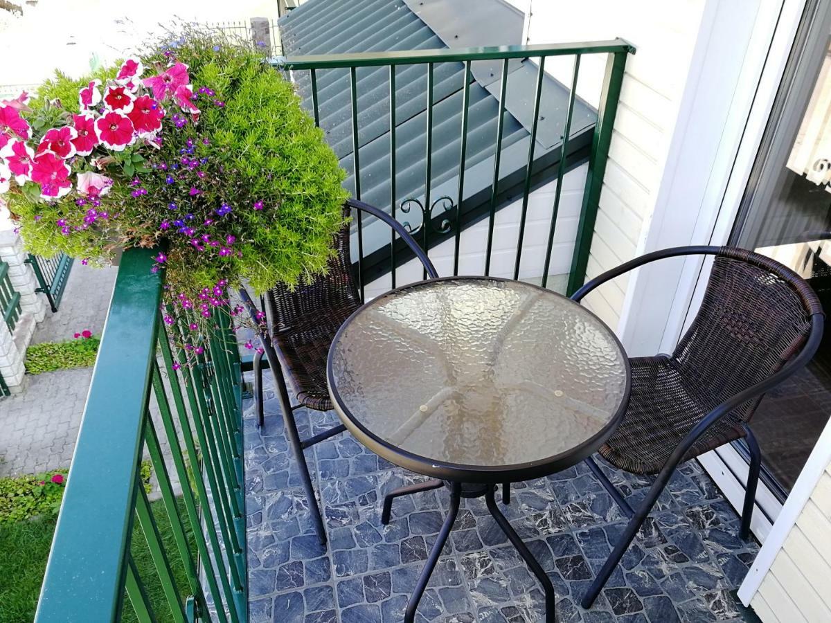 Viktoras Apartments بالانغا المظهر الخارجي الصورة